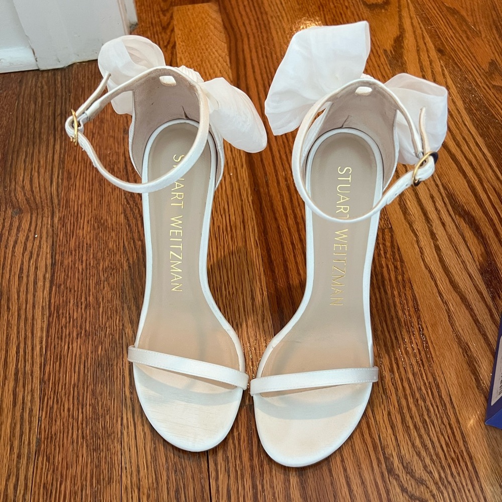 Stuart Weitzman - Nudistsong Mesh Bow